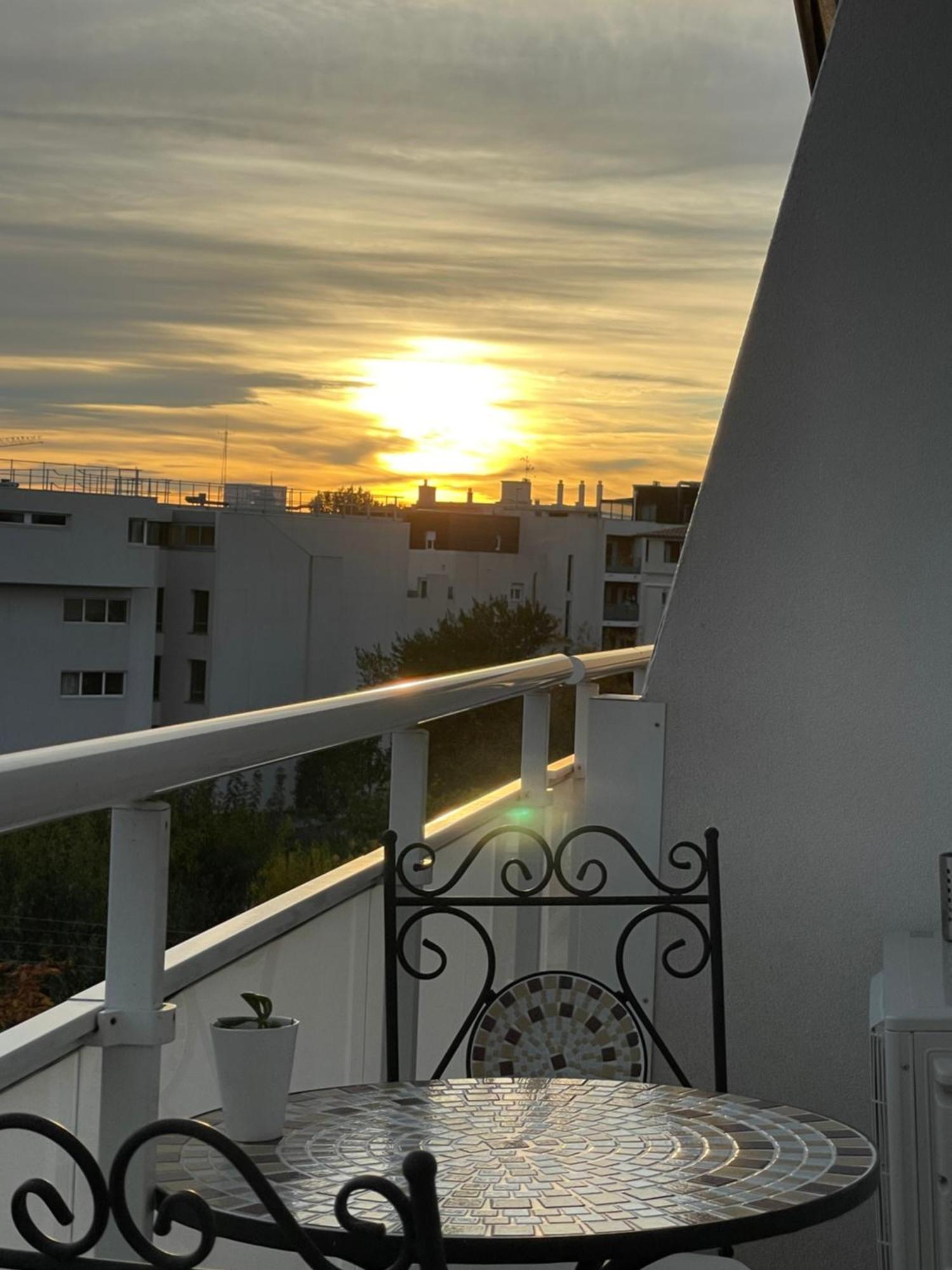Appartement Port Marianne Montpellier Bagian luar foto